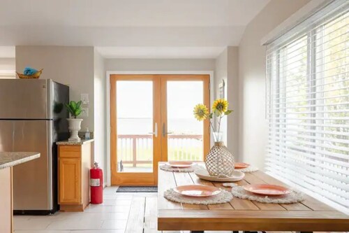 Kent Island Waterfront Cottage