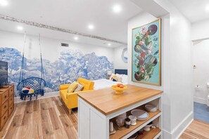 1 室のベッドルーム、アイロン / アイロン台、WiFi、ベッドシーツ