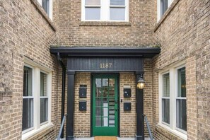 Exterior detail - Field of Green (Atlanta)
