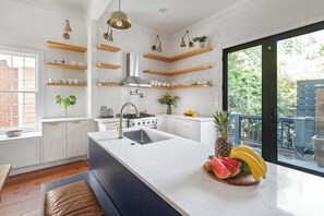 Fridge, microwave, oven, stovetop - Grand Damn by Minty Living (Atlanta)