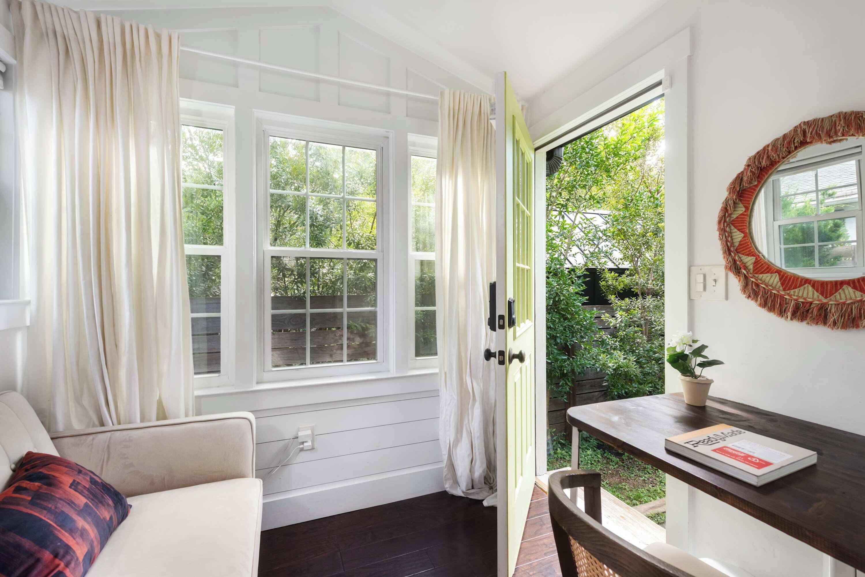 Télévision, espaces bureaux