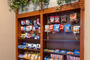 Gift shop - King Suite | Free Wi-Fi + Breakfast, Pool, Gym. (Lake Forest)