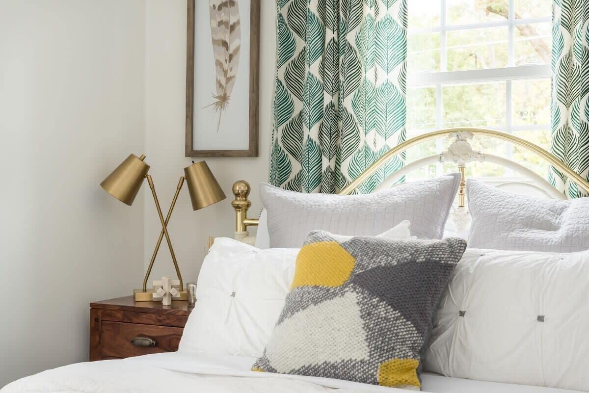 1 slaapkamer, een strijkplank/strijkijzer, wifi, beddengoed