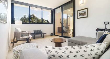 Anav-b31 Nice and Cozy 2 BR W/ Amazing Amenities Pool and Gardens