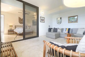 2 bedrooms, laptop workspace, iron/ironing board, bed sheets