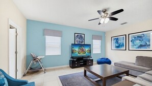 Smart TV, video games, table tennis, stereo