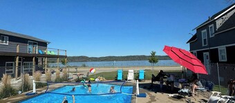 Double Queen Room Sum