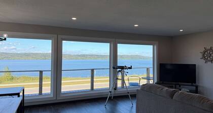 3 Bedroom Condo - Sleeps 6 (upper level)