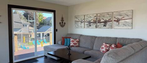 Televisión, oficina