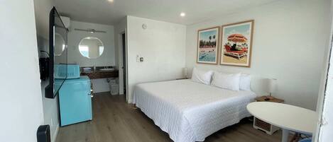 1 bedroom, WiFi, bed sheets