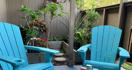 Remodeled 2bdr condo in the heart of Waimea town -15min drive from Beach