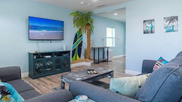 Smart TV, videogames, livros