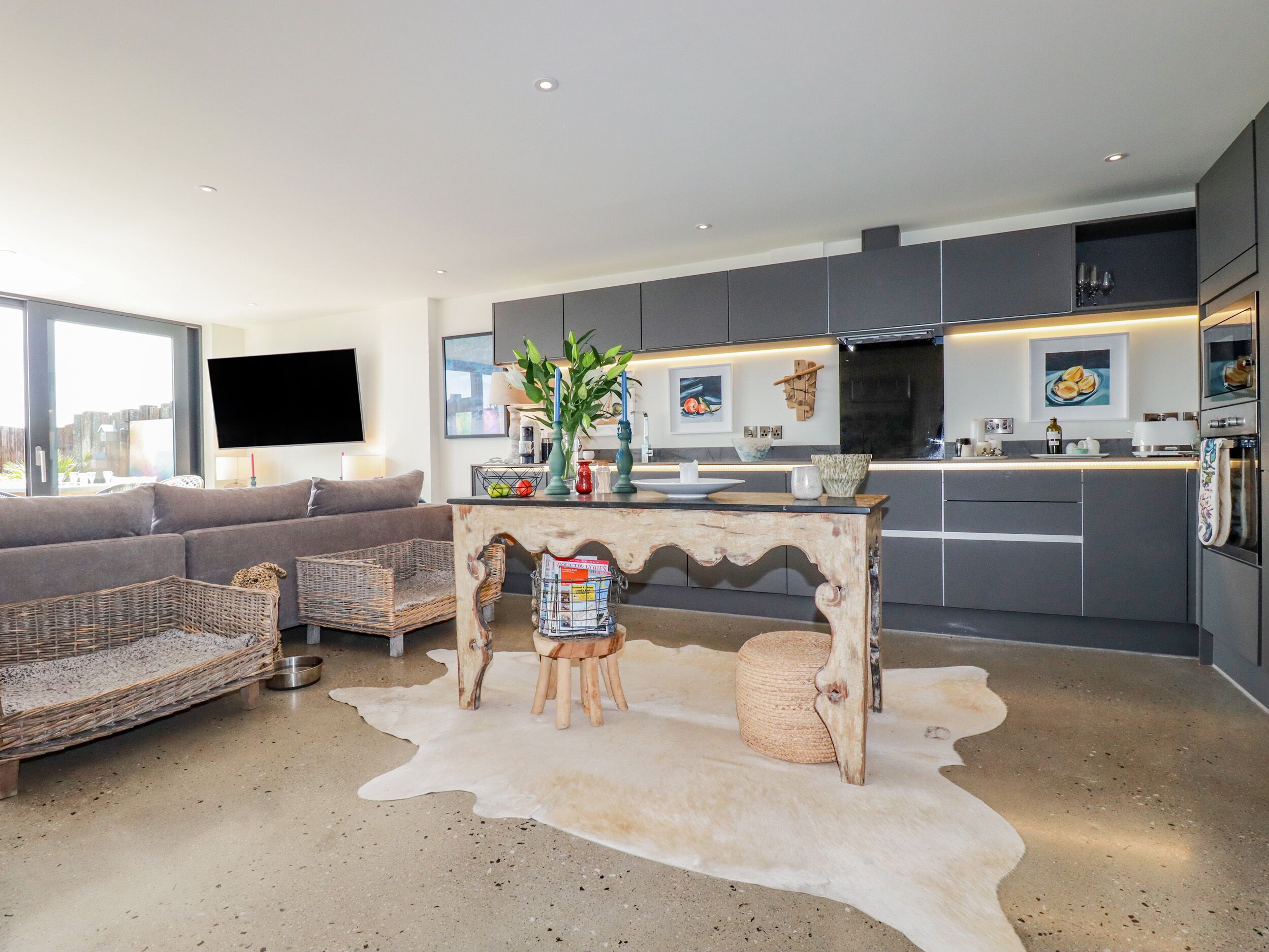 Stargazers, Pet Friendly, Country Holiday Cottage In Sennen - Pendeen