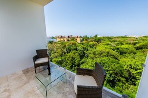 Property grounds - Dream Penthouse 2br! Steps to Beach! Pool! Best! (Playa del Carmen)