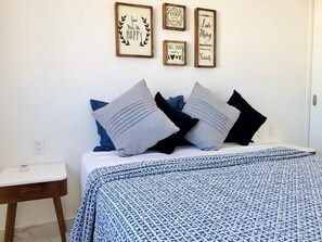 Room - NEW Gorgeous 2-br Steps From Quinta Avenida! (Playa del Carmen)