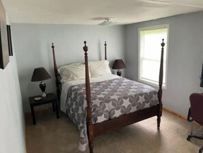 2 bedrooms, desk, free WiFi, bed sheets