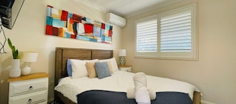 Worrigee 3BR/1BA Stay Heated Rooms Near Shops