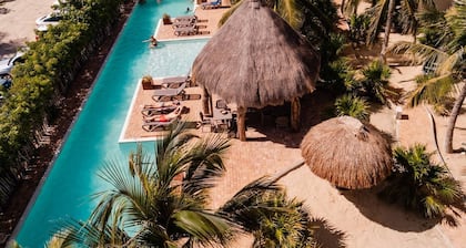 Luxury Unit in Progreso Residencial Condominium, 70m From the Sea, Tons of Amenities