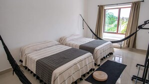 2 bedrooms, laptop workspace, iron/ironing board, bed sheets