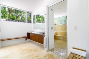 Spa - Luxe 4BR Architect Villa! Exclusive Lagoon Access! Private Pool!! (Akumal)