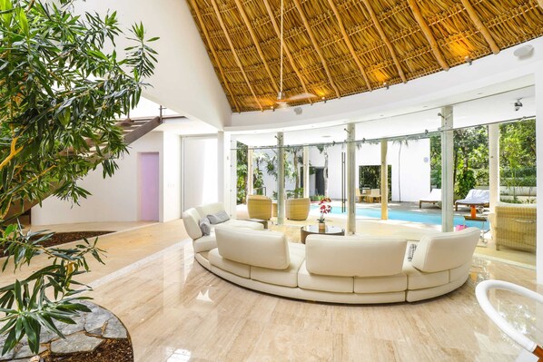 Interior - Luxe 4BR Architect Villa! Exclusive Lagoon Access! Private Pool!! (Akumal)