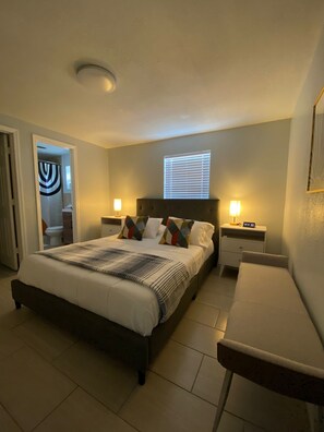 2 bedrooms, desk, free WiFi, bed sheets