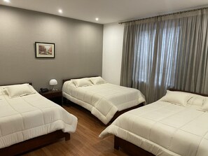 Traditional Triple Room | Blackout drapes, free WiFi, bed sheets - ALSTON INN HOTEL (Quito)