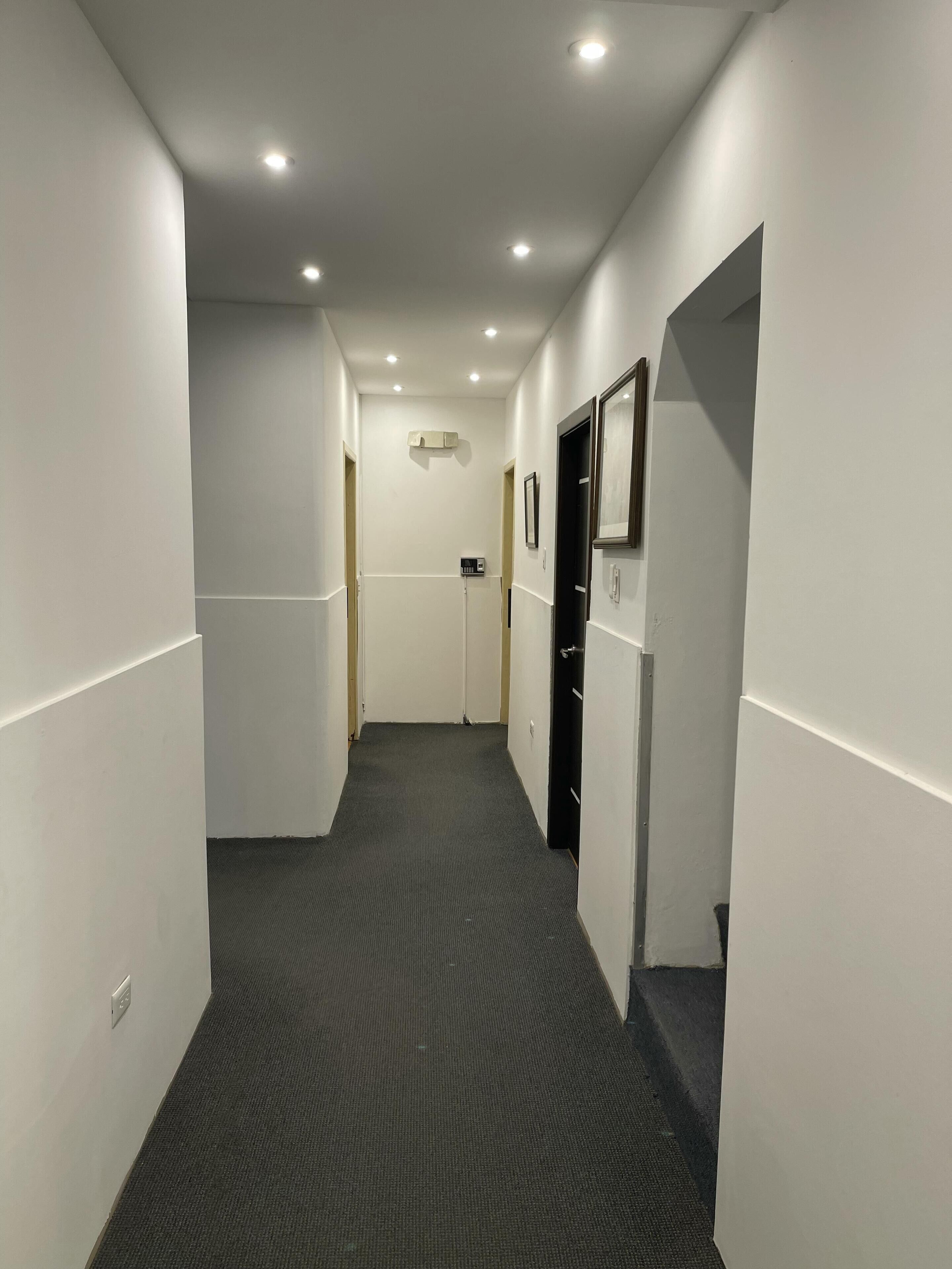 42-inch TV with cable channels