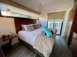 1 habitación y espacio para trabajar con laptop 