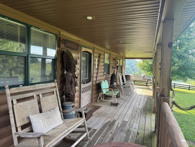 Peaceful farm 3 miles from town and close to lake