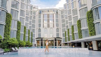 Outdoor pool, open 7:00 AM to 8:00 PM, pool umbrellas, pool loungers