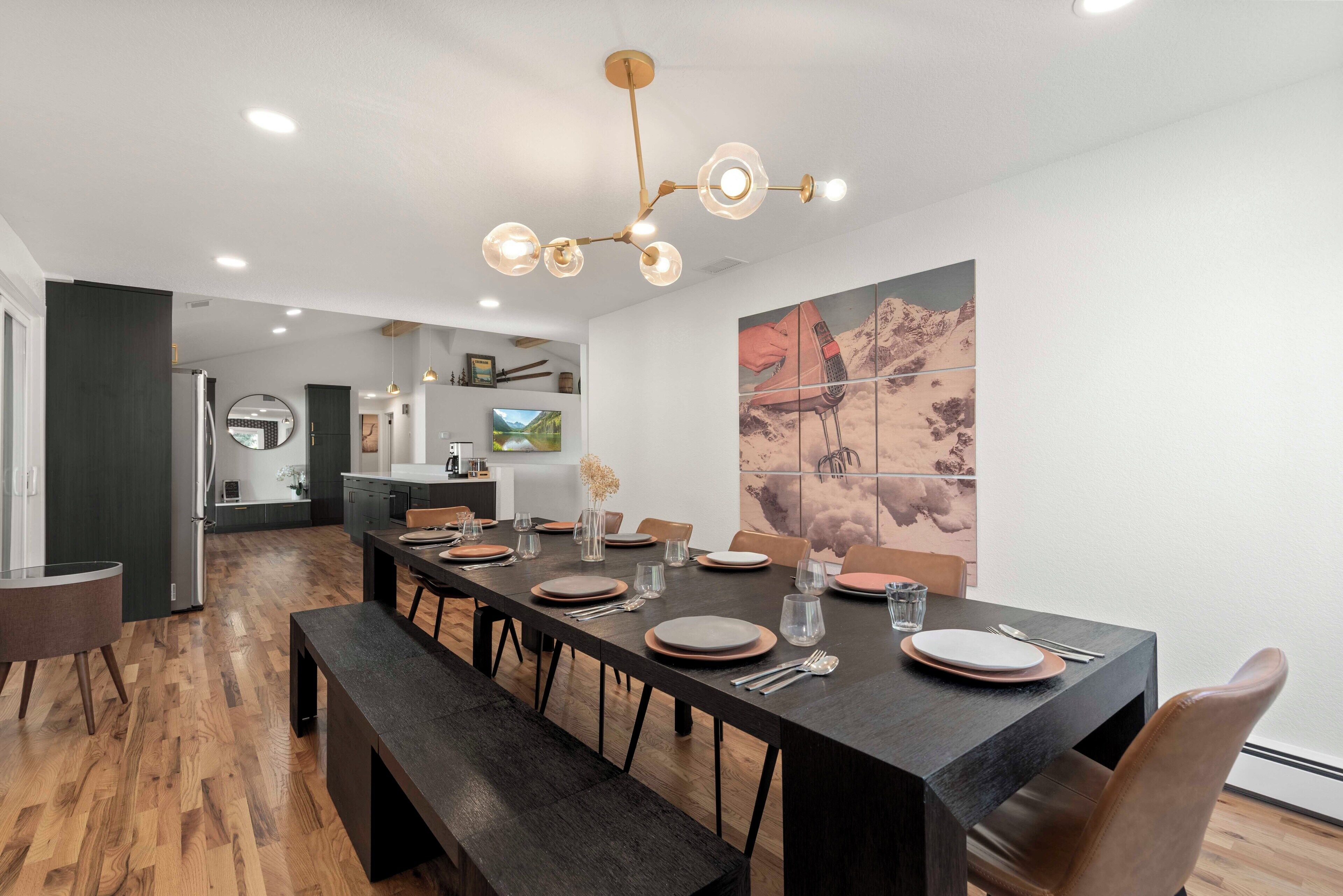Large dining area for those group meals. Seats 12.
