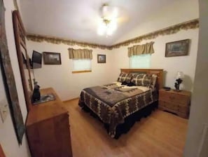 2 chambres, accès au Wi-Fi (inclus), literie fournie