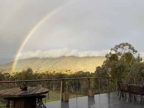 Introducing Serenity Home: Your Escape Awaits. Just 15 Minutes from Bathurst CBD