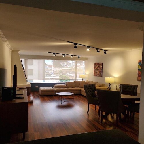 Lovely Hotel Suite Apt in SWISSOTEL - near all