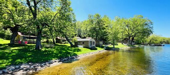 Cozy Lakefront Cabin, Dock, Fire Pit & Sunset Views
Tiny Barn - Cabin 4