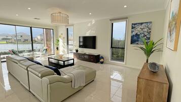 Luxury Villa | Living area | Smart TV