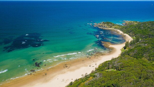 Beach - Coastal 3BR Home near gorgeous beaches (Port Macquarie)
