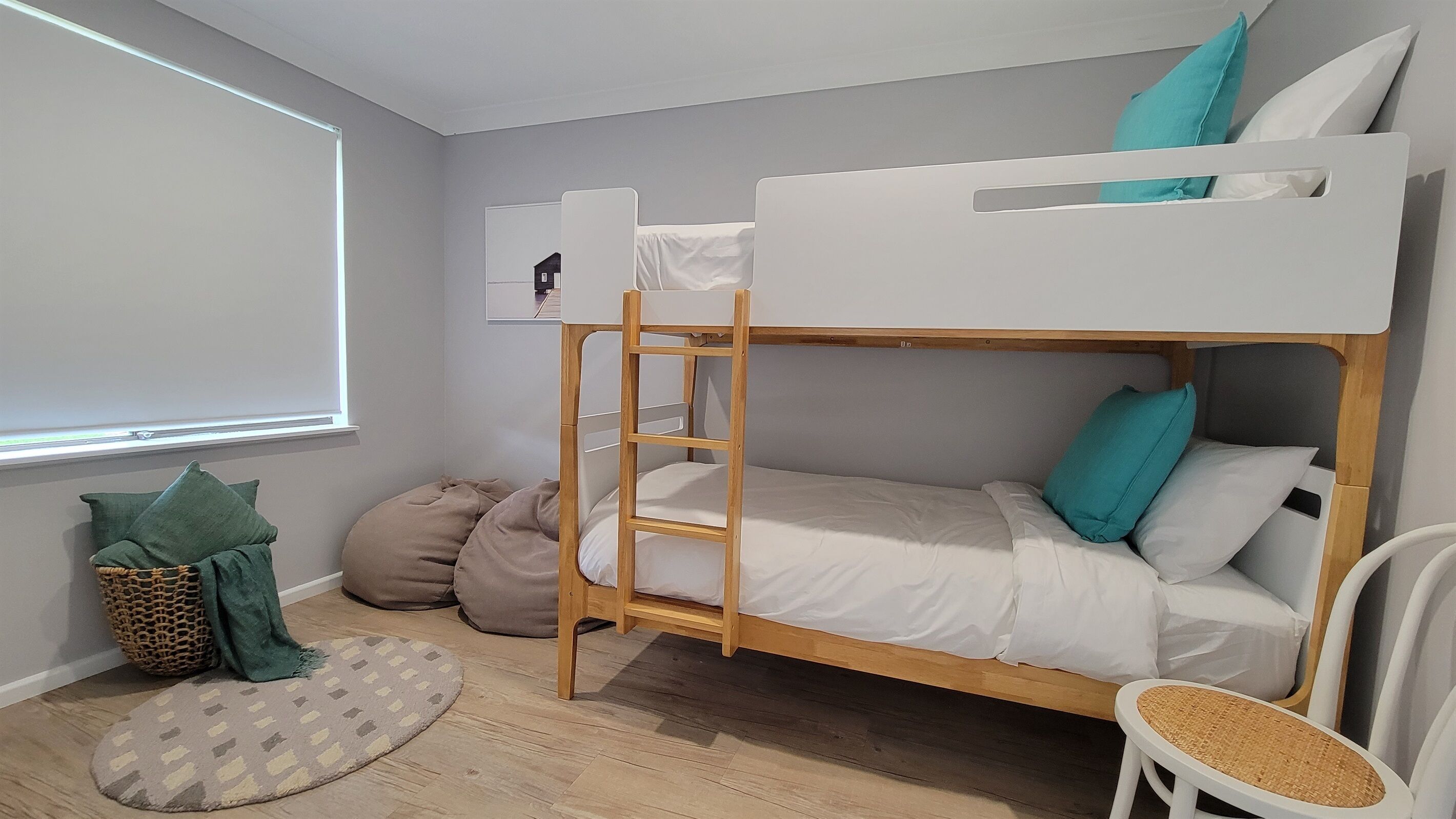 3 chambres, fer et planche à repasser, Wi-Fi gratuit, draps fournis