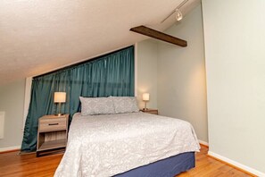 1 غرفة نوم ومكواة/لوح كي وواي فاي مجانًا وملاءات أسرّة