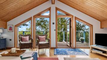 3 bedrooms