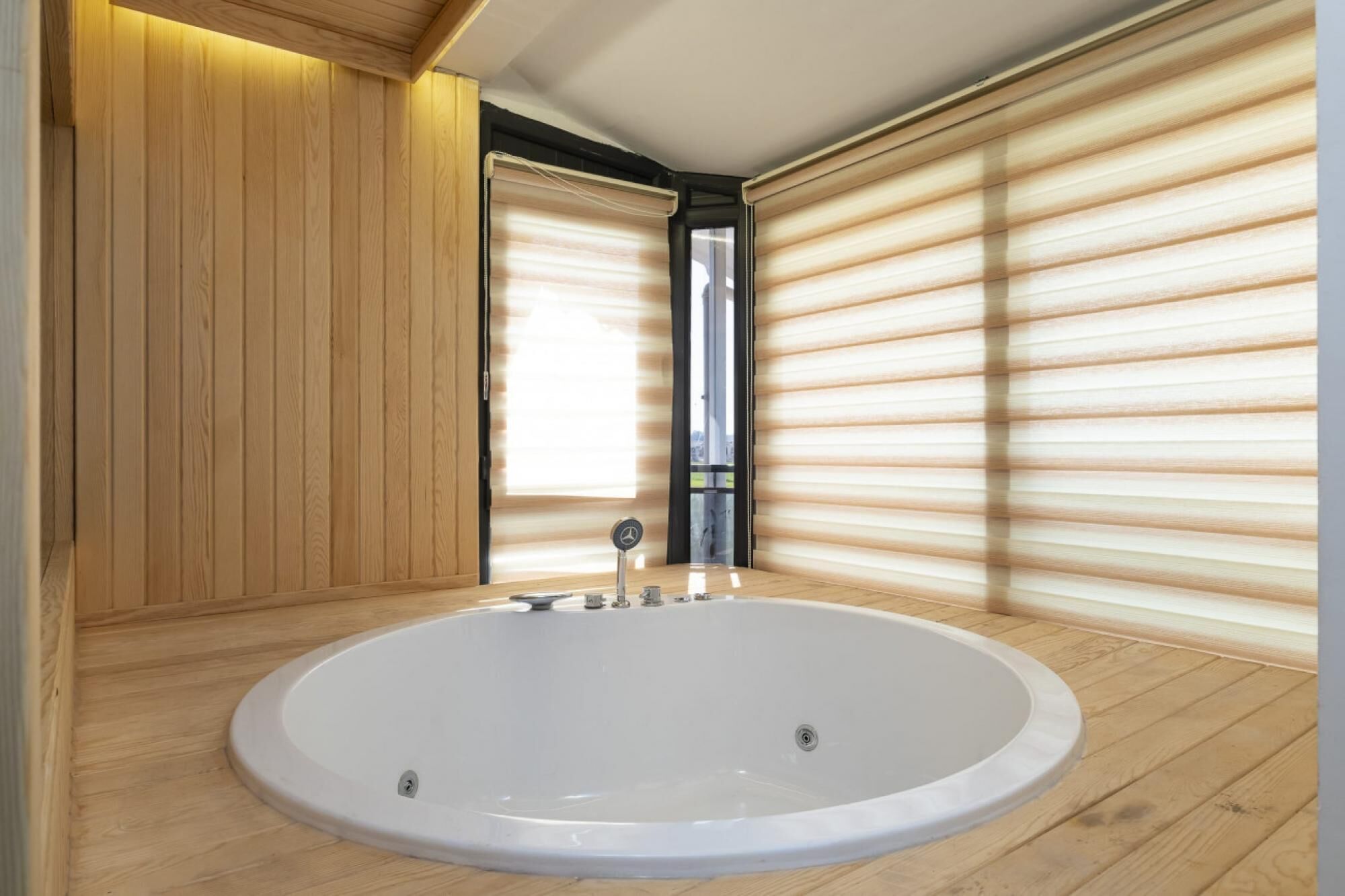 Foto - Villa w Jacuzzi, Private Pool, Garden in Antalya