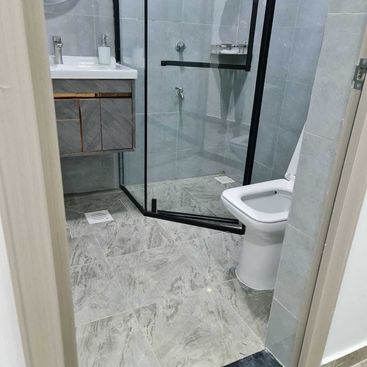 Business Apartment | Bathroom