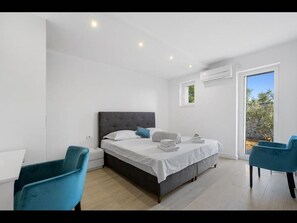 Villa - 6 soveværelser - ryger - privat pool | 6 soveværelser