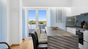 Villa, 6 soverom, røyk, privat basseng | Spiseområde