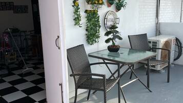 Suite# PH-1 (With Terrace) | Terrace/patio