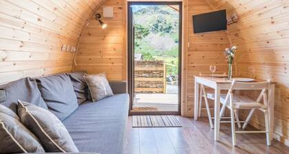 Stunning Pod - Hot Tub- Dog Friendly - Sleeps 4