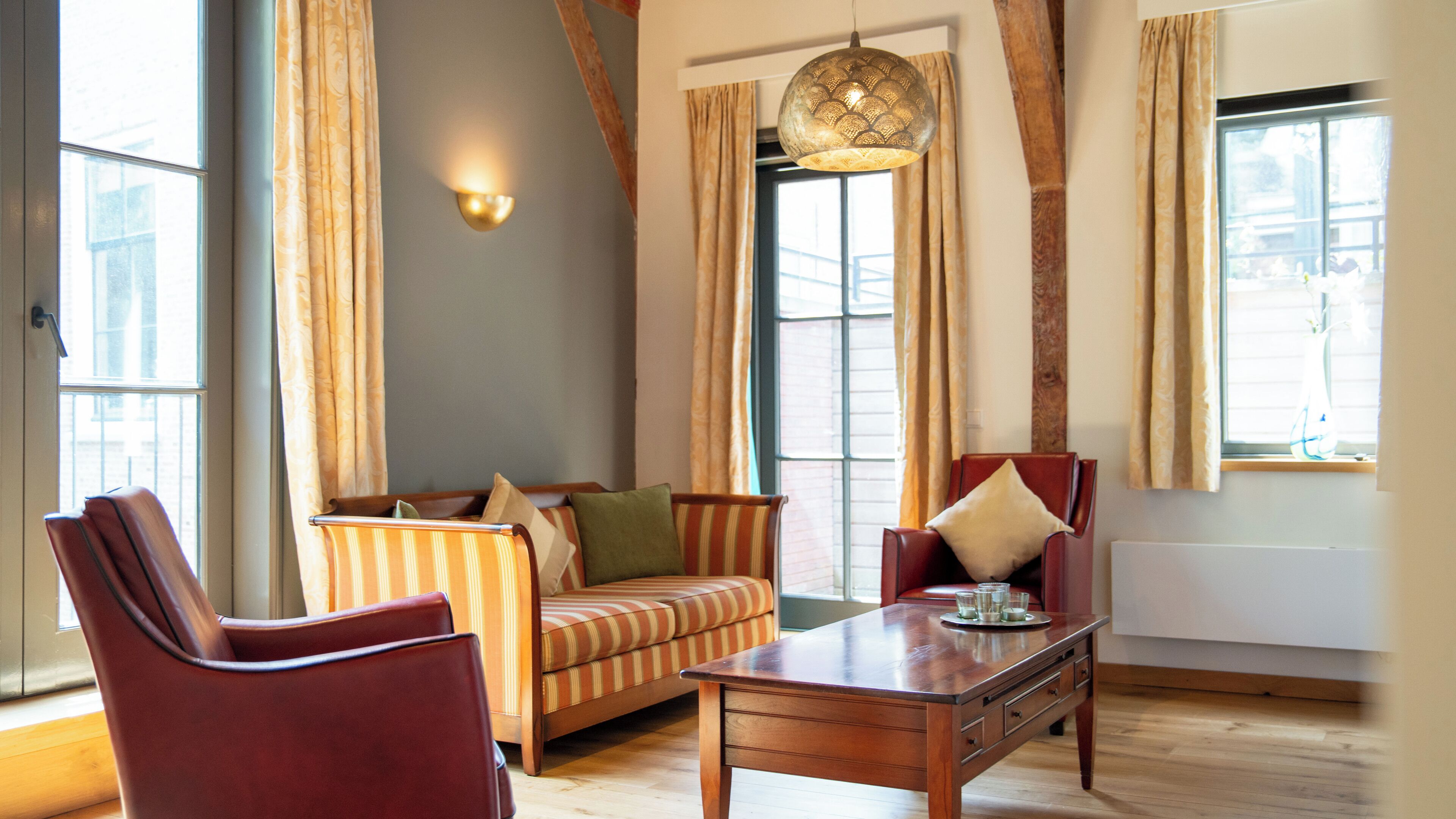 Van der Waals Apartment 6 | Individualmente decorados, individualmente mobiliados