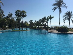 Outdoor pool, a heated pool - Luxury Resort Vidanta Mexico PGA  (Bucerías)
