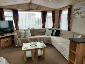 House | Living room - Cozy Coastal Retreat in Brean (Burnham-on-Sea)